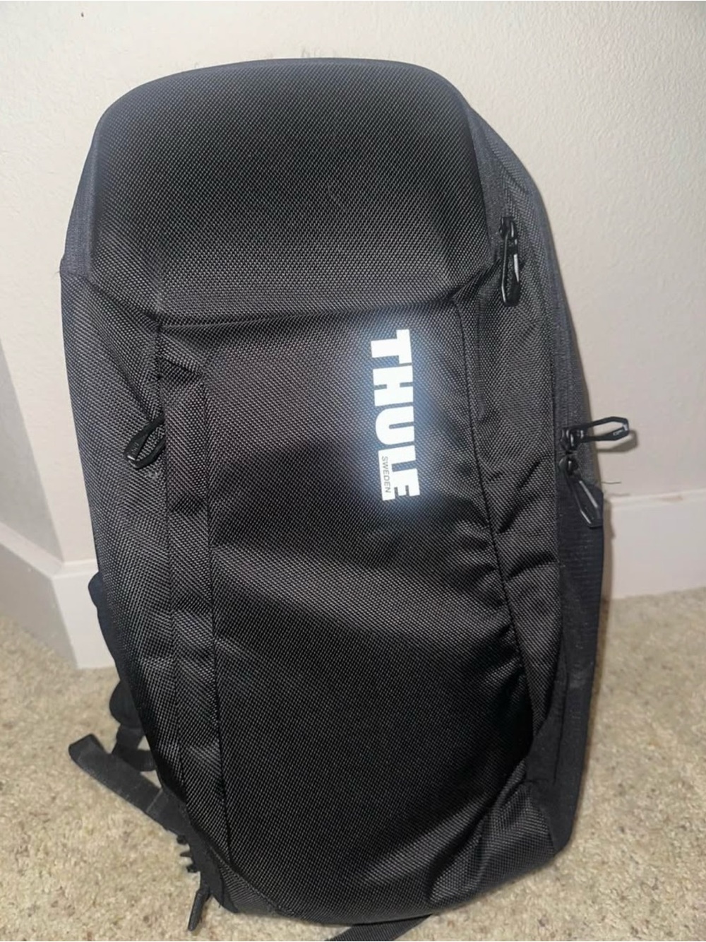 Thule Black Men's Commuter Backpack